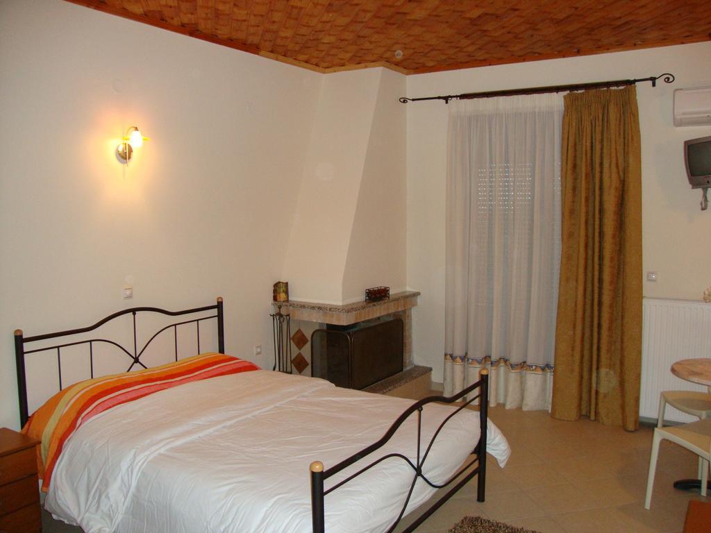 Bistola Guesthouse Vlakhokeraséa Buitenkant foto